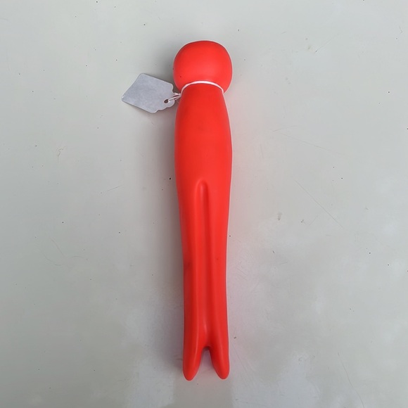1960's Rubber Clothespin Baby Squeak Toy in Pink with face - Picture 3 of 3